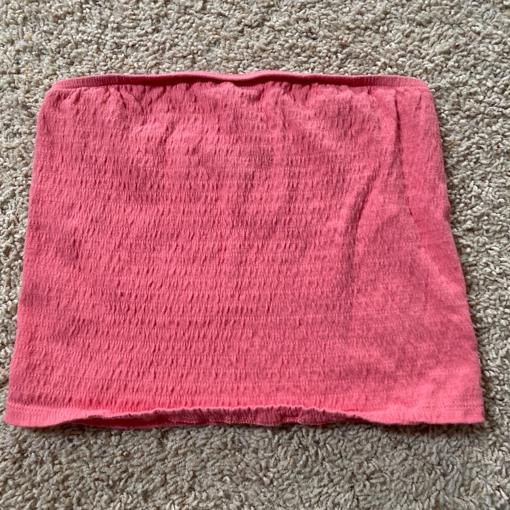 pink tube top